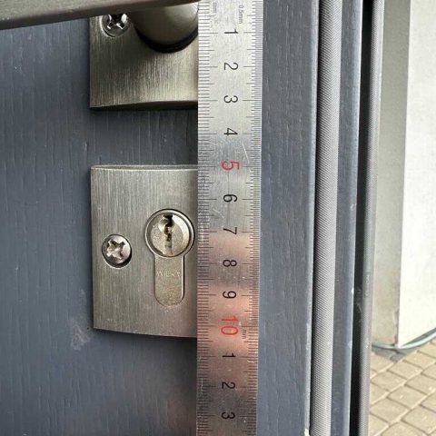 Measuring the old mechanism